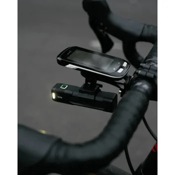 Lampka przód Knog Blinder Pro 900
