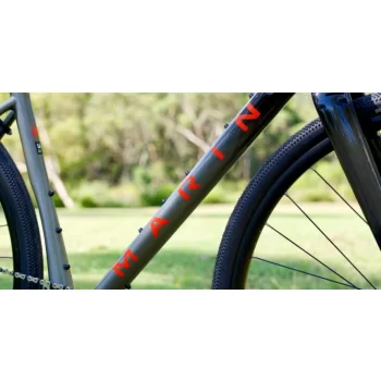 Rower Marin Headlands 1 700C L-56 czar/srebr/czerw