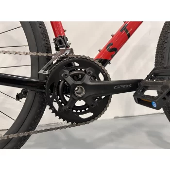 Rower Storm Focus 4.0 56cm czerwono-czarny